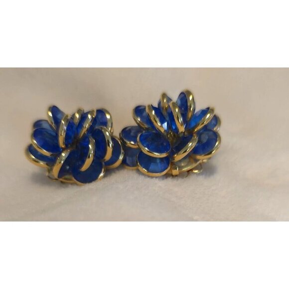 Vintage Pierced Earrings Gold-Tone Blue Glass/Crystal Bezel Set Floral Design - Picture 3 of 8